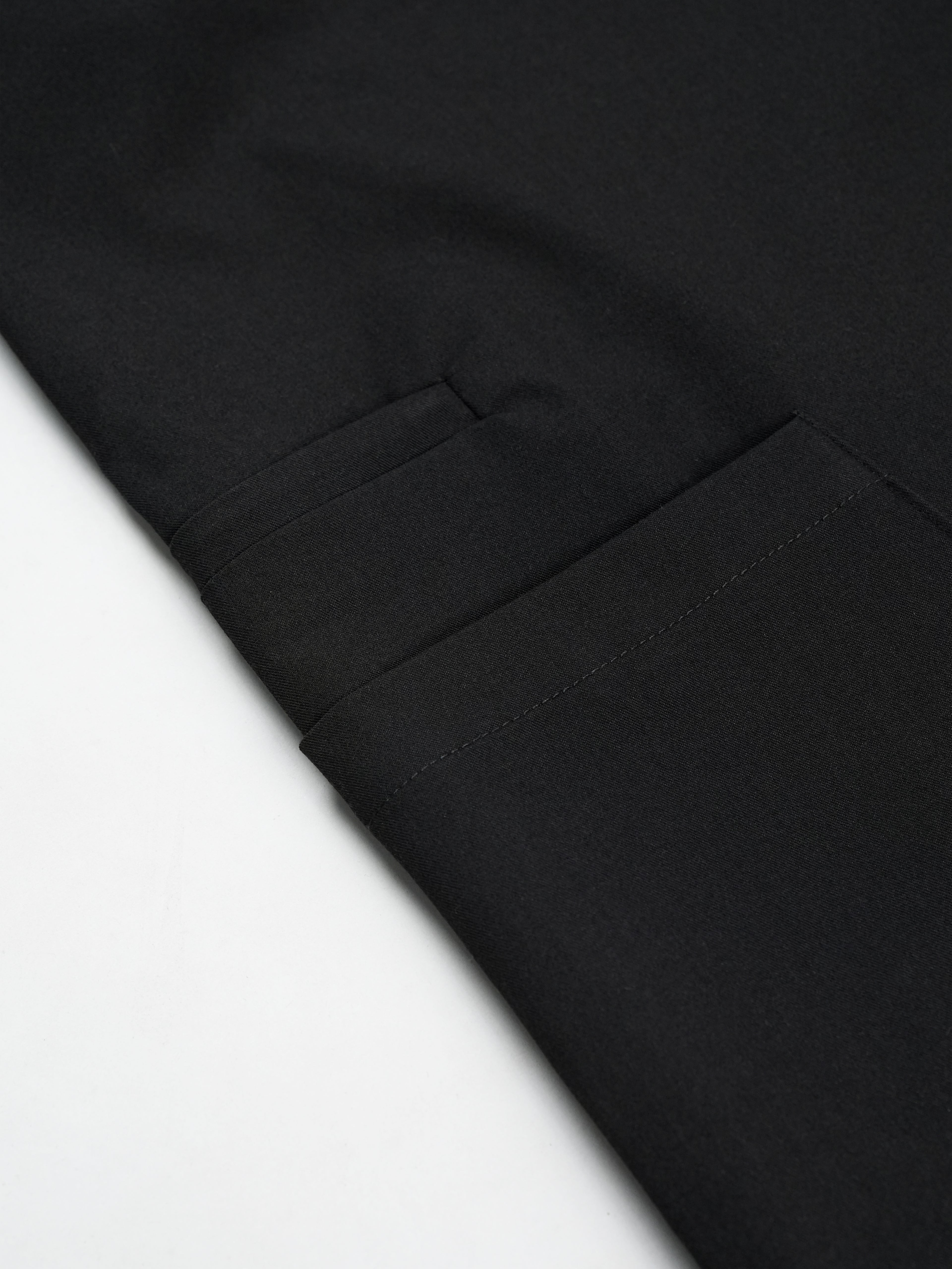 Edg premium scrub top for doctors - Black Magic - zip pocket detail