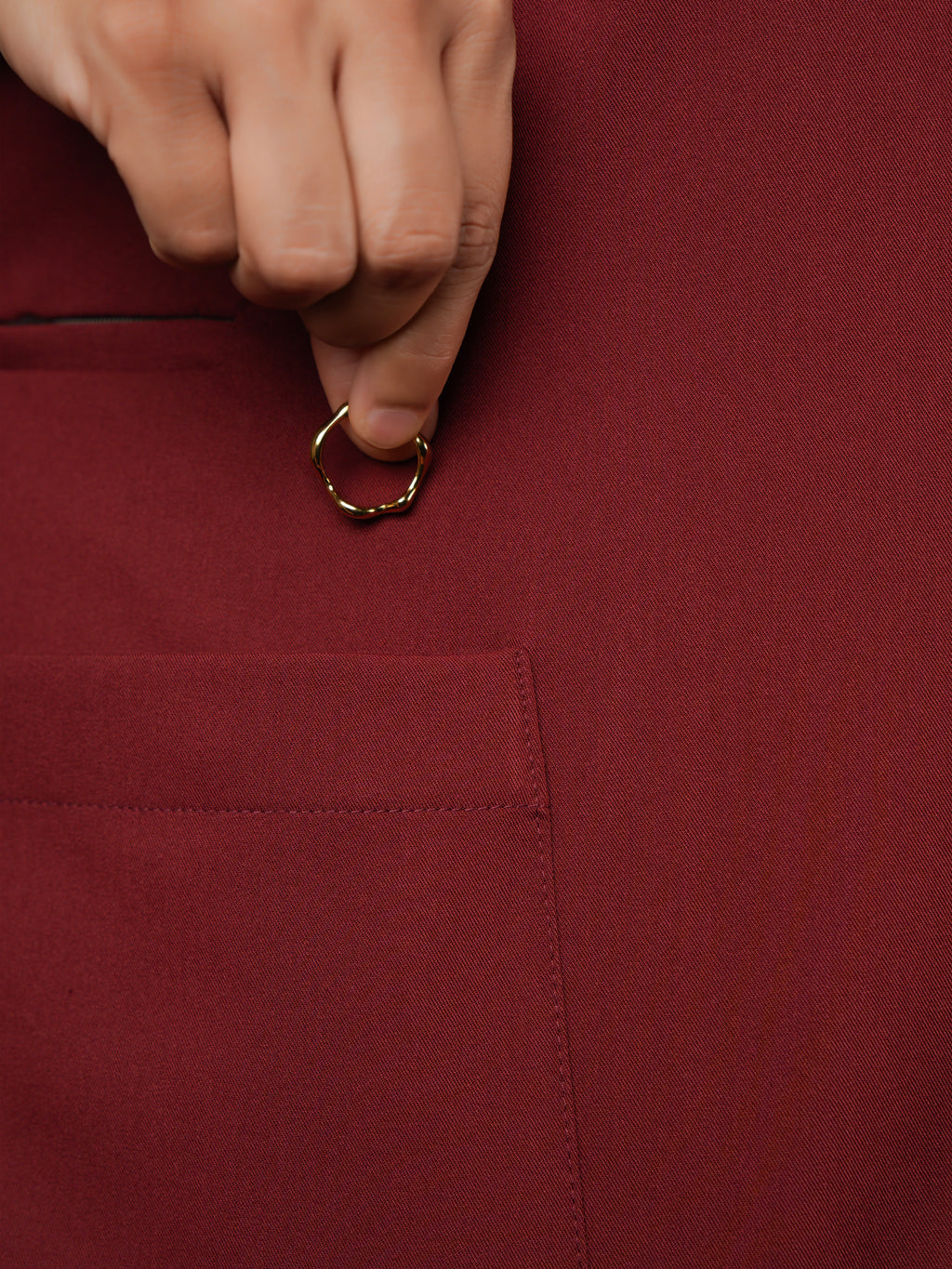 Edg premium scrub top for doctors - Cherry Jam - ring loop - function pocket