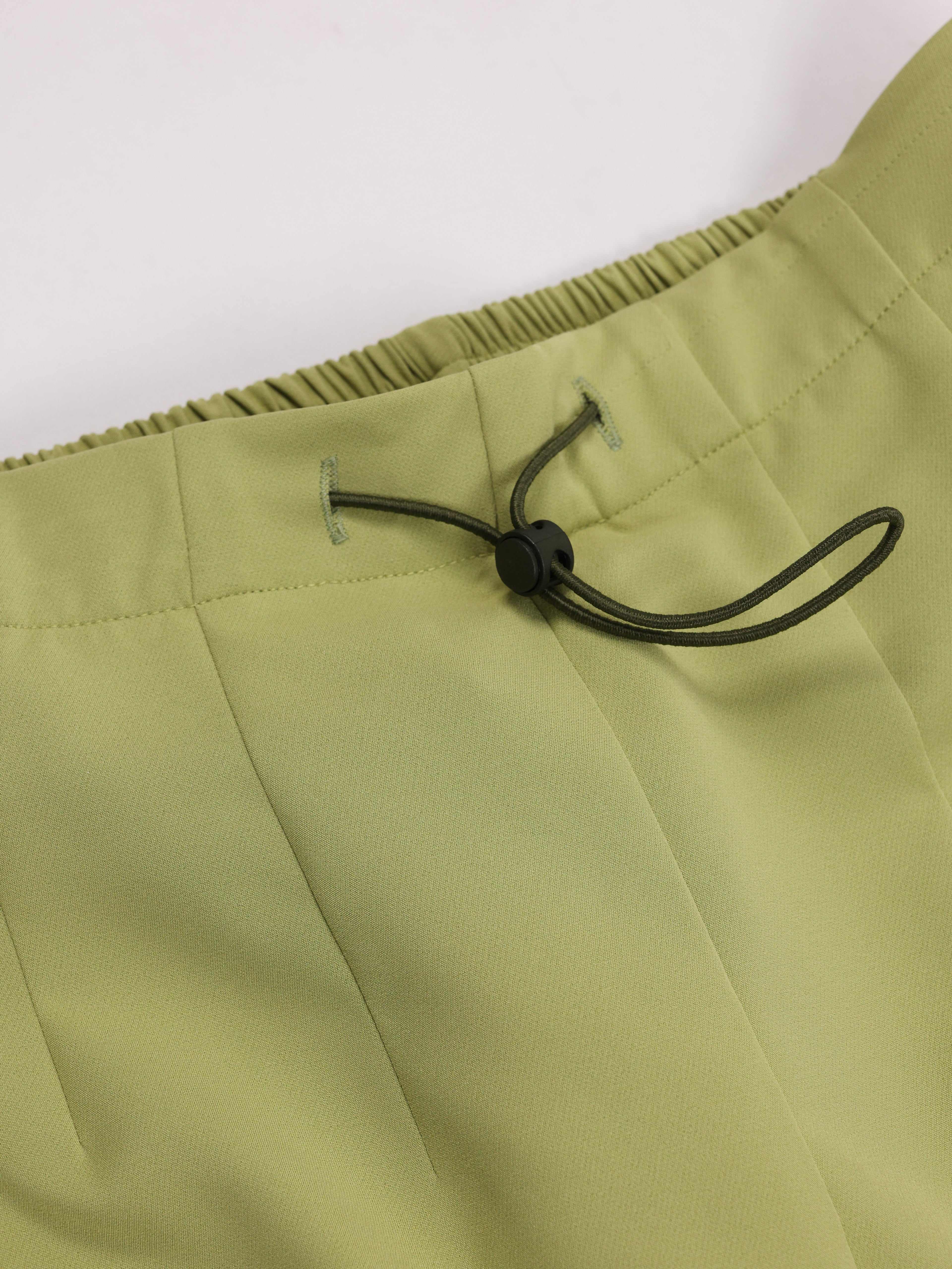 Nemur premium scrub pants for doctors - Cactus Candy - drawstring waist detail
