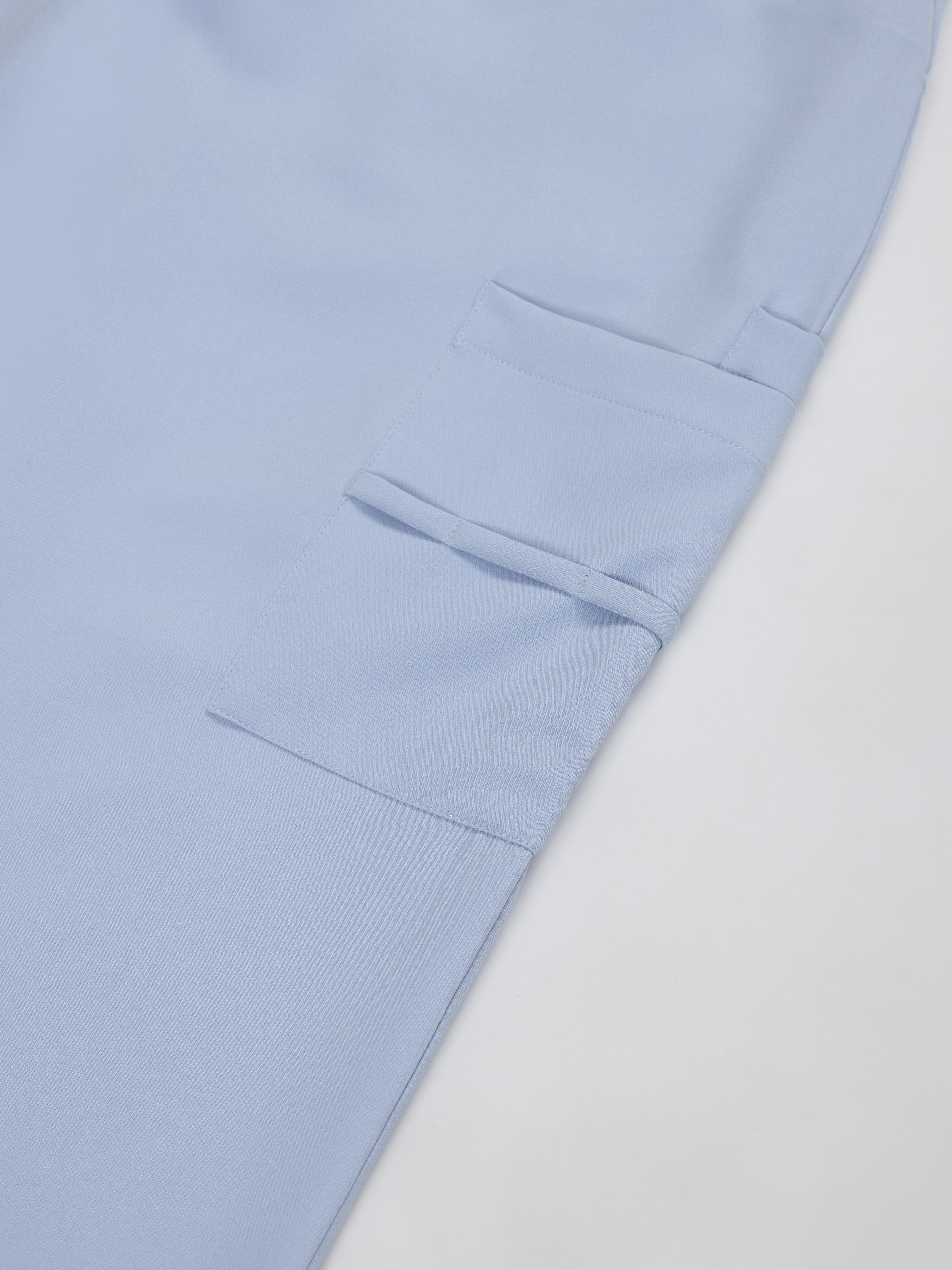 Nemur premium scrub pants for doctors - Soft Cloud - functional side pockets