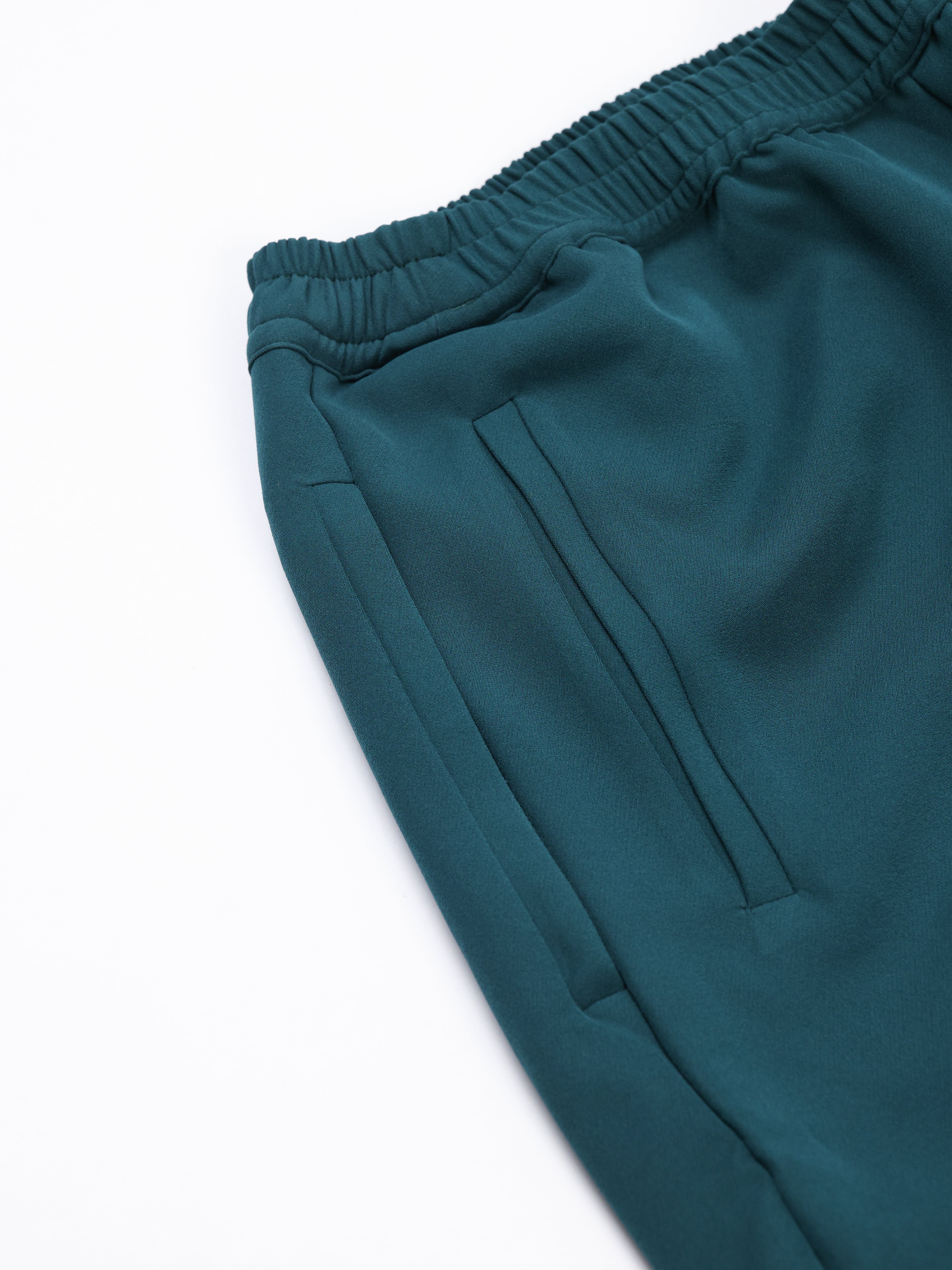 Riff premium scrub pants for doctors - Forest Frog - side pocket