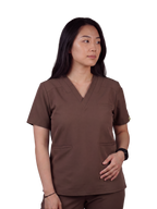 Splet premium scrub top for doctors - Mud Bath - three-quarter deep pocket view